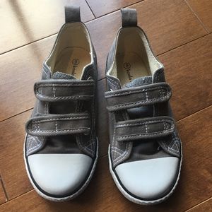Koala Kids Boys Grey Canvas Sneakers Size 9